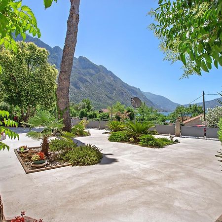 Apartments Villa Popovic โกตอร์ ภายนอก รูปภาพ
