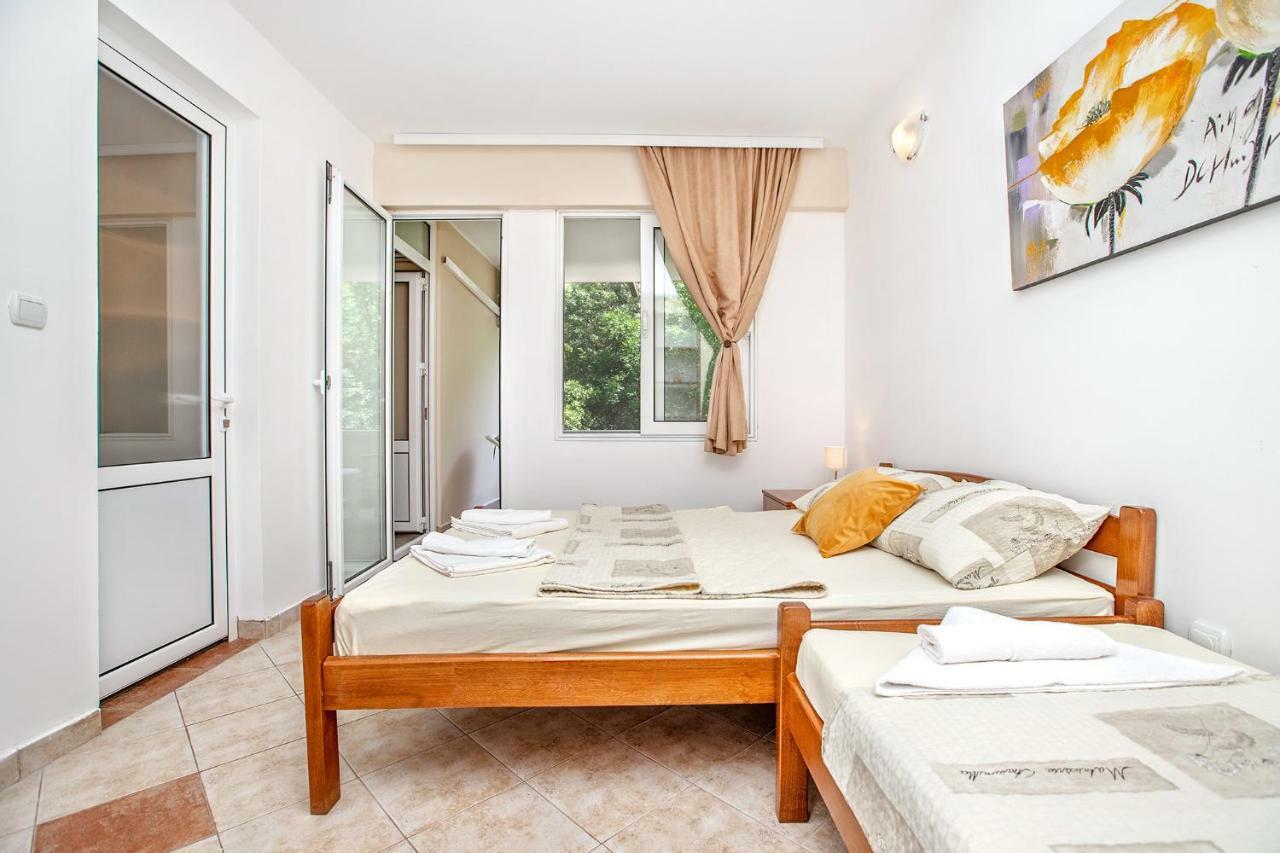 Apartments Villa Popovic โกตอร์ ภายนอก รูปภาพ