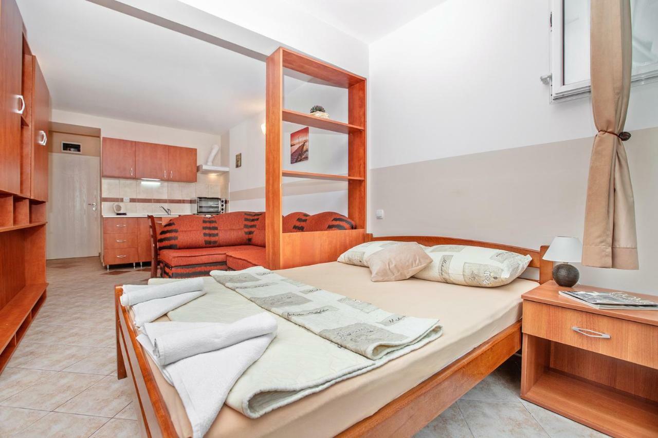 Apartments Villa Popovic โกตอร์ ภายนอก รูปภาพ