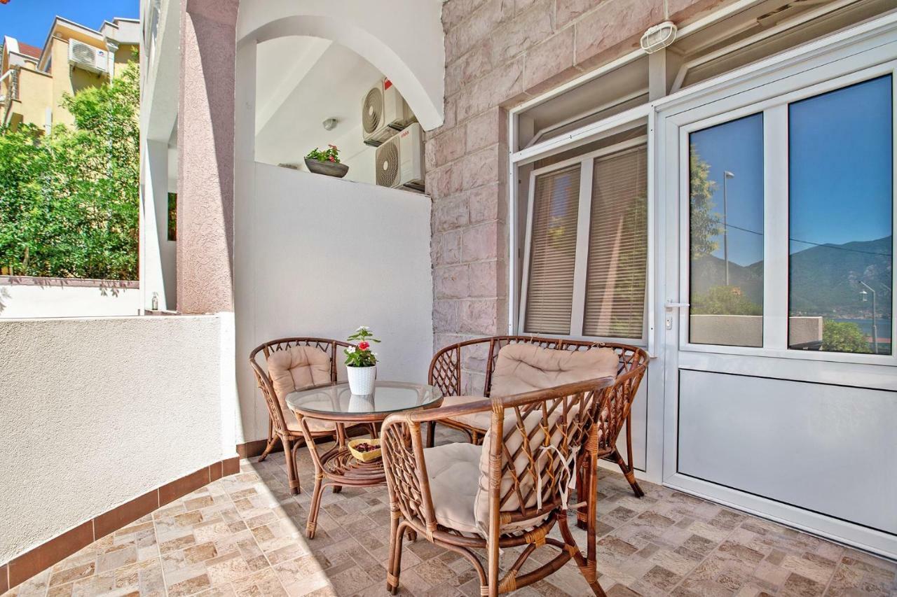 Apartments Villa Popovic โกตอร์ ภายนอก รูปภาพ