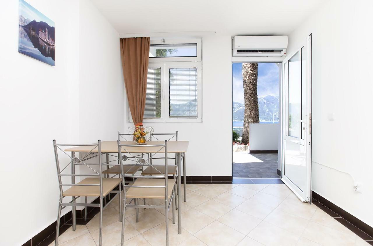 Apartments Villa Popovic โกตอร์ ภายนอก รูปภาพ