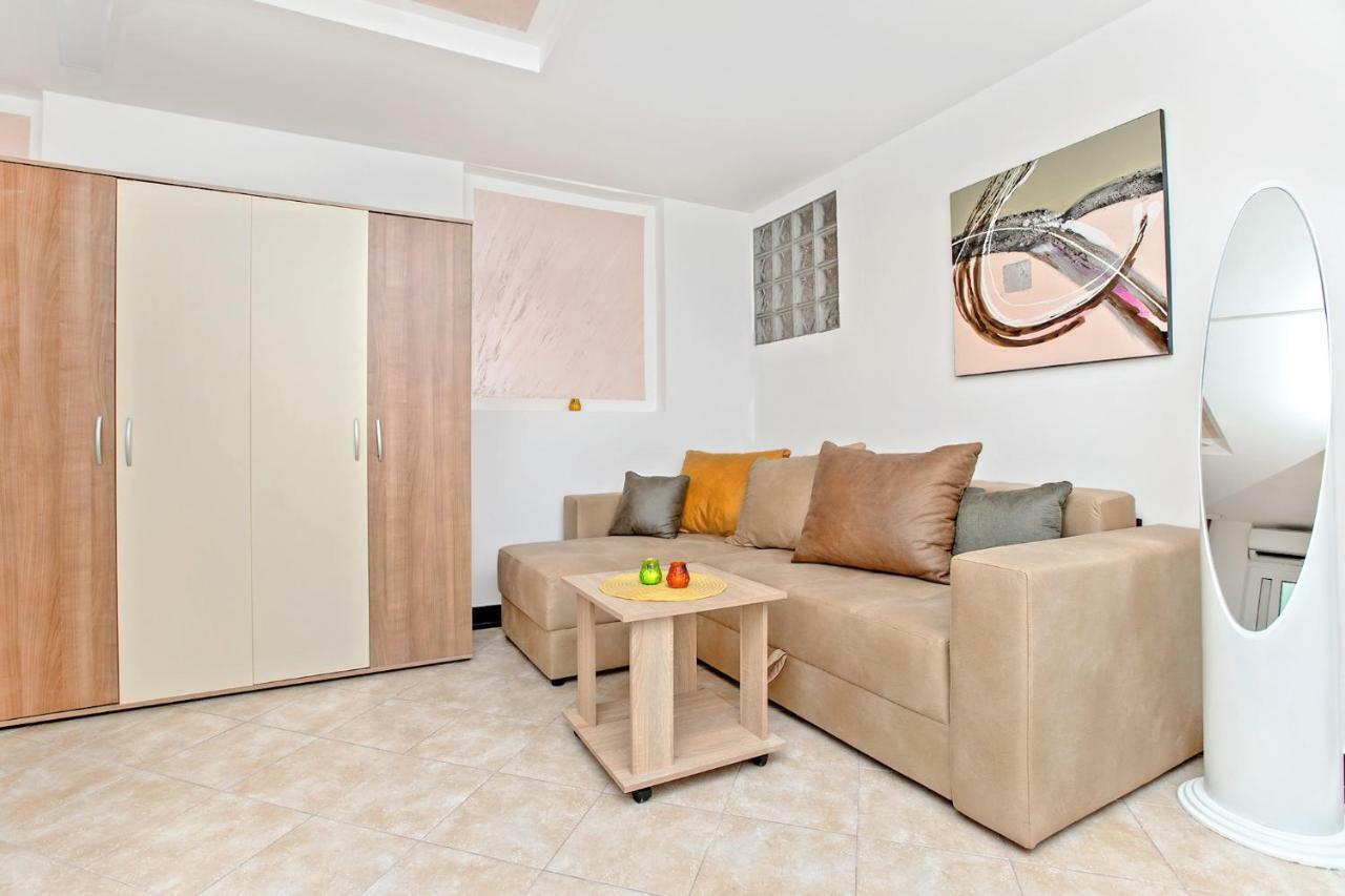 Apartments Villa Popovic โกตอร์ ภายนอก รูปภาพ